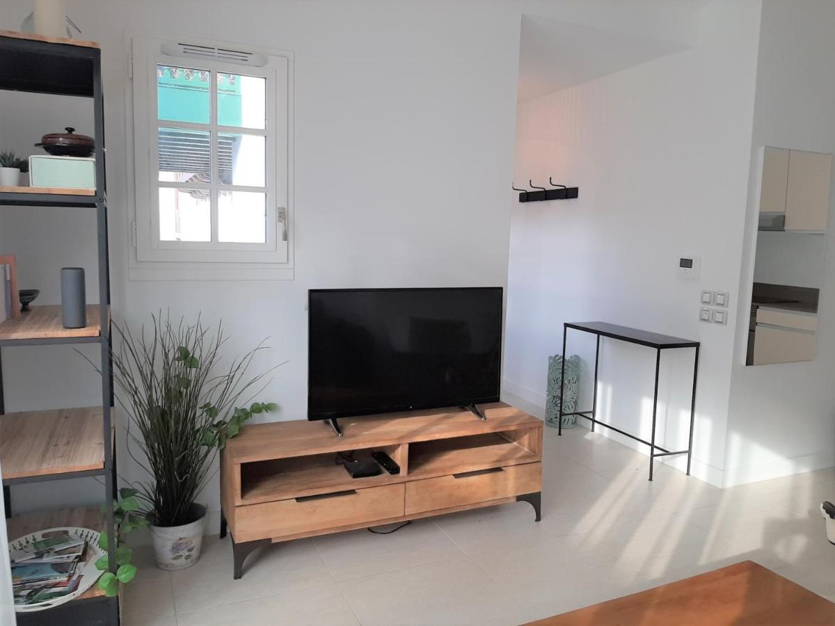 Appartement De Standing Au Coeur De Saint-Jean-De-Luz, A 200M De La Plage - Fr-1-239-595 Εξωτερικό φωτογραφία